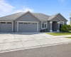 Kellogg st, Kennewick, Washington 99338, 5 Bedrooms Bedrooms, ,3 BathroomsBathrooms,Site Built-owned Lot,For Sale,Kellogg st,276882