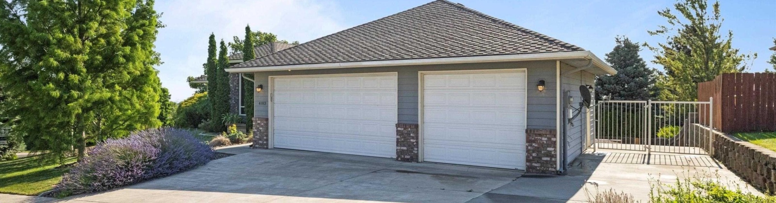 MORAIN PL, Kennewick, Washington 99337, 4 Bedrooms Bedrooms, ,3 BathroomsBathrooms,Site Built-owned Lot,For Sale,MORAIN PL,277412