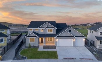 Lazio Way, Richland, Washington 99352, 5 Bedrooms Bedrooms, ,4 BathroomsBathrooms,Site Built-owned Lot,For Sale,Lazio Way,277471