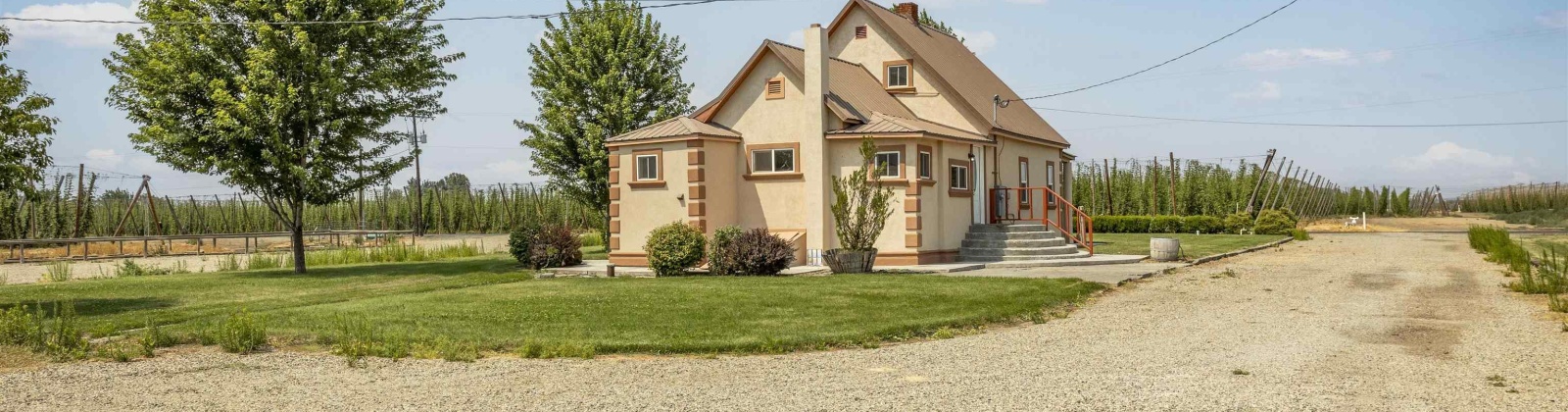 Apricot Road, Grandview, Washington 98930, 4 Bedrooms Bedrooms, ,2 BathroomsBathrooms,Site Built-owned Lot,For Sale,Apricot Road,277653