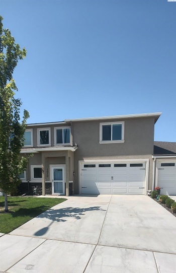 Elma, Kennewick, Washington 99338, 3 Bedrooms Bedrooms, ,3 BathroomsBathrooms,Town House,For Sale,Elma,277706