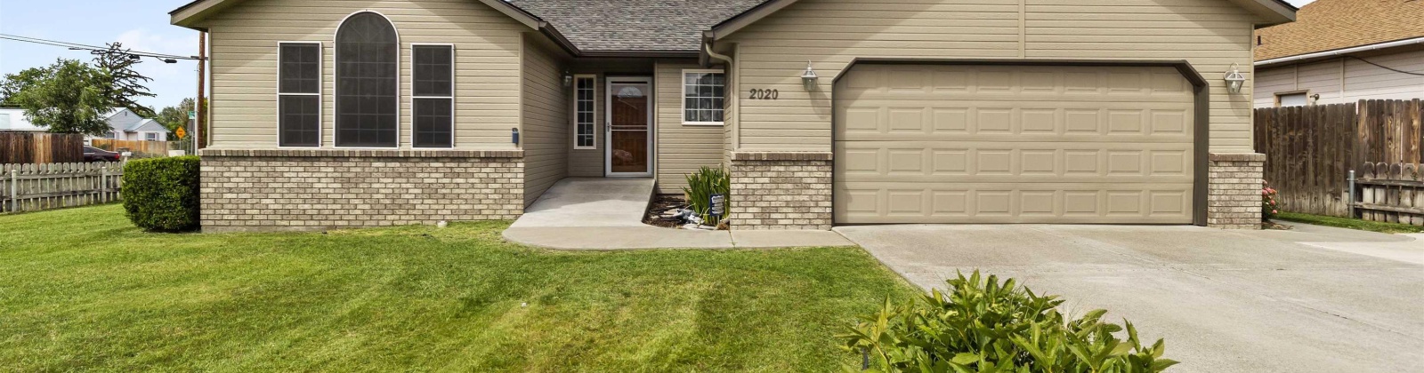 21st Court, Kennewick, Washington 99337, 3 Bedrooms Bedrooms, ,2 BathroomsBathrooms,Site Built-owned Lot,For Sale,21st Court,277734