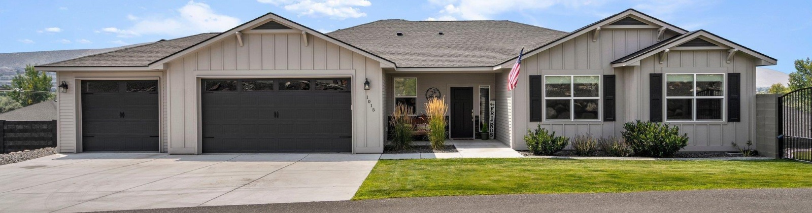 Suncrest Trail, Richland, Washington 99352, 4 Bedrooms Bedrooms, ,2 BathroomsBathrooms,Site Built-owned Lot,For Sale,Suncrest Trail,277797