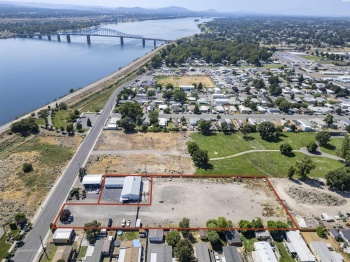 A St., Pasco, Washington 99301, ,Industrial,For Sale,A St.,277835