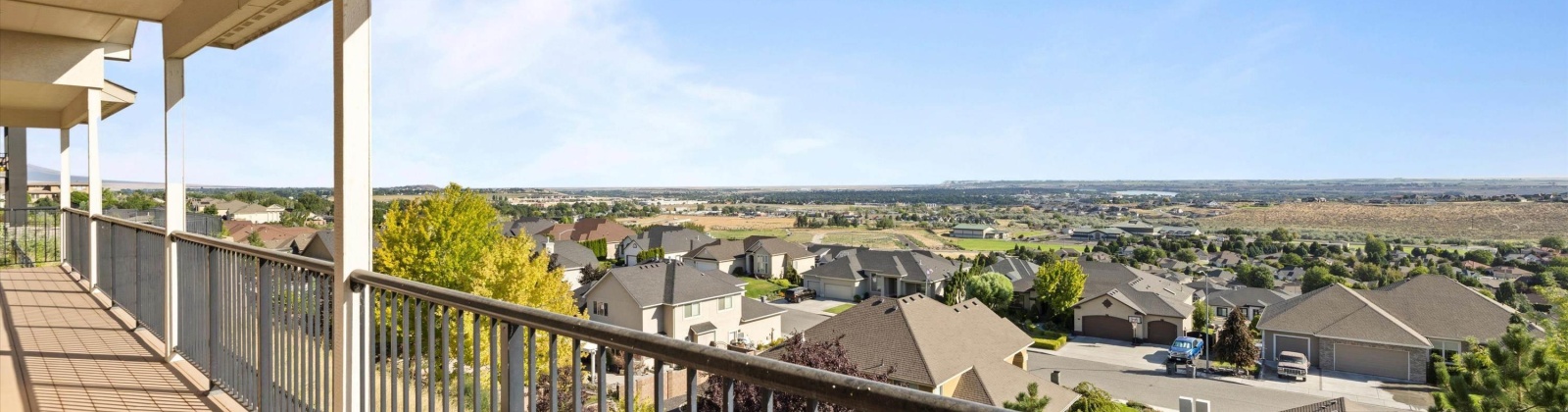 White Bluffs St, Richland, Washington 99352, 4 Bedrooms Bedrooms, ,4 BathroomsBathrooms,Site Built-owned Lot,For Sale,White Bluffs St,277915