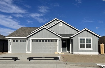 Kasama Way, Richland, Washington 99354, 3 Bedrooms Bedrooms, ,3 BathroomsBathrooms,Site Built-owned Lot,For Sale,Kasama Way,276570