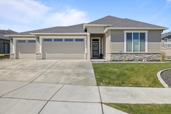 31st Ave, Kennewick, Washington 99338, 3 Bedrooms Bedrooms, ,3 BathroomsBathrooms,Site Built-owned Lot,For Sale,31st Ave,278058