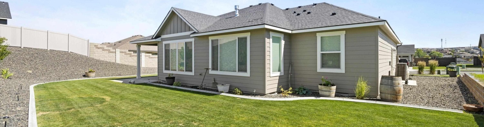 31st Ave, Kennewick, Washington 99338, 3 Bedrooms Bedrooms, ,3 BathroomsBathrooms,Site Built-owned Lot,For Sale,31st Ave,278058