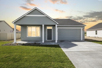 Pearl, Grandview, Washington 98930, 3 Bedrooms Bedrooms, ,2 BathroomsBathrooms,Site Built-owned Lot,For Sale,Pearl,278111