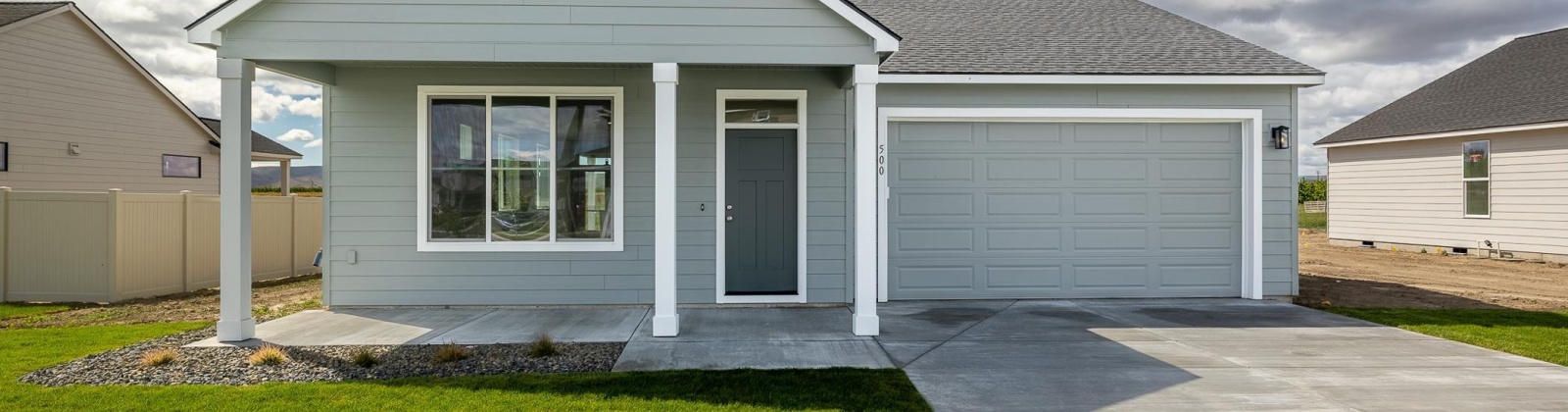 Pearl, Grandview, Washington 98930, 3 Bedrooms Bedrooms, ,2 BathroomsBathrooms,Site Built-owned Lot,For Sale,Pearl,278111