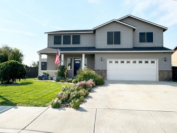 Kennedy Way, Pasco, Washington 99301, 4 Bedrooms Bedrooms, ,3 BathroomsBathrooms,Site Built-owned Lot,For Sale,Kennedy Way,278109