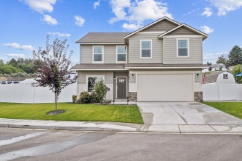 34th Ct, Kennewick, Washington 99337, 3 Bedrooms Bedrooms, ,3 BathroomsBathrooms,Site Built-owned Lot,For Sale,34th Ct,278200