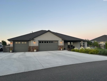 Clark Fork Road, Pasco, Washington 99301, 4 Bedrooms Bedrooms, ,2 BathroomsBathrooms,Site Built-owned Lot,For Sale,Clark Fork Road,278212