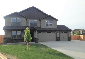 Topaz Court, West Richland, Washington 99353, 4 Bedrooms Bedrooms, ,3 BathroomsBathrooms,Site Built-owned Lot,For Rent,Topaz Court,278232