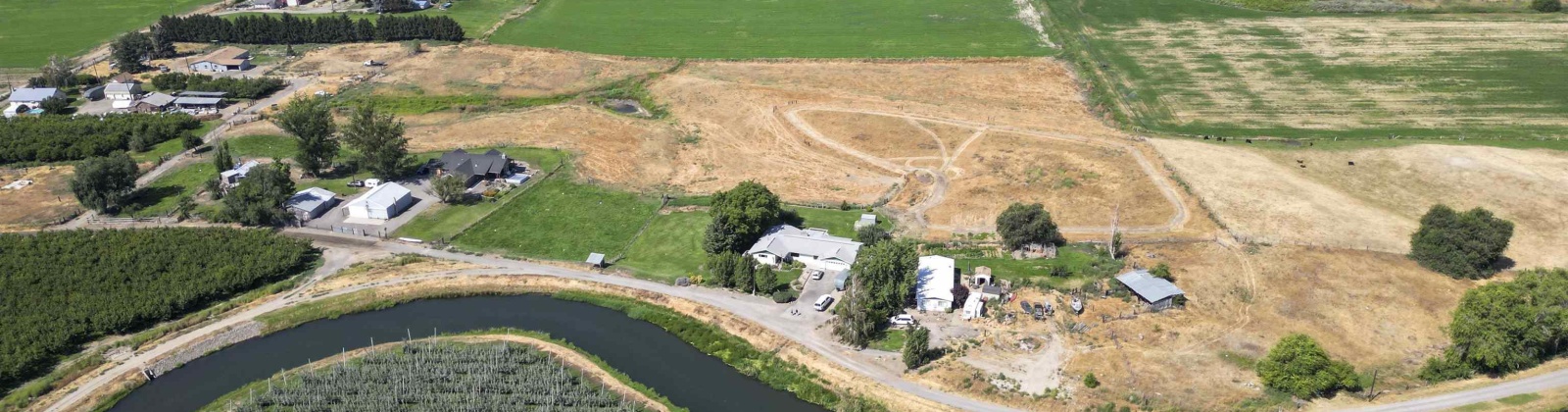 Blaine Rd, Zillah, Washington 98953, 5 Bedrooms Bedrooms, ,3 BathroomsBathrooms,Site Built-owned Lot,For Sale,Blaine Rd,278218