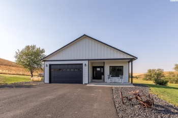 SR 195, Pullman, Washington 99163, 4 Bedrooms Bedrooms, ,3 BathroomsBathrooms,Site Built-owned Lot,For Sale,SR 195,278243