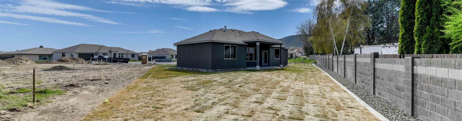 Livorno Ave, Richland, Washington 99352, 4 Bedrooms Bedrooms, ,3 BathroomsBathrooms,Site Built-owned Lot,For Sale,Livorno Ave,278283