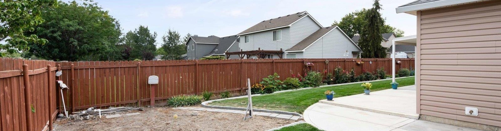 9th Ave, Kennewick, Washington 99336, 3 Bedrooms Bedrooms, ,2 BathroomsBathrooms,Site Built-owned Lot,For Sale,9th Ave,278352