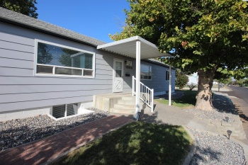 Torbett St, Richland, Washington 99354, 6 Bedrooms Bedrooms, ,4 BathroomsBathrooms,Duplex,For Sale,Torbett St,278531