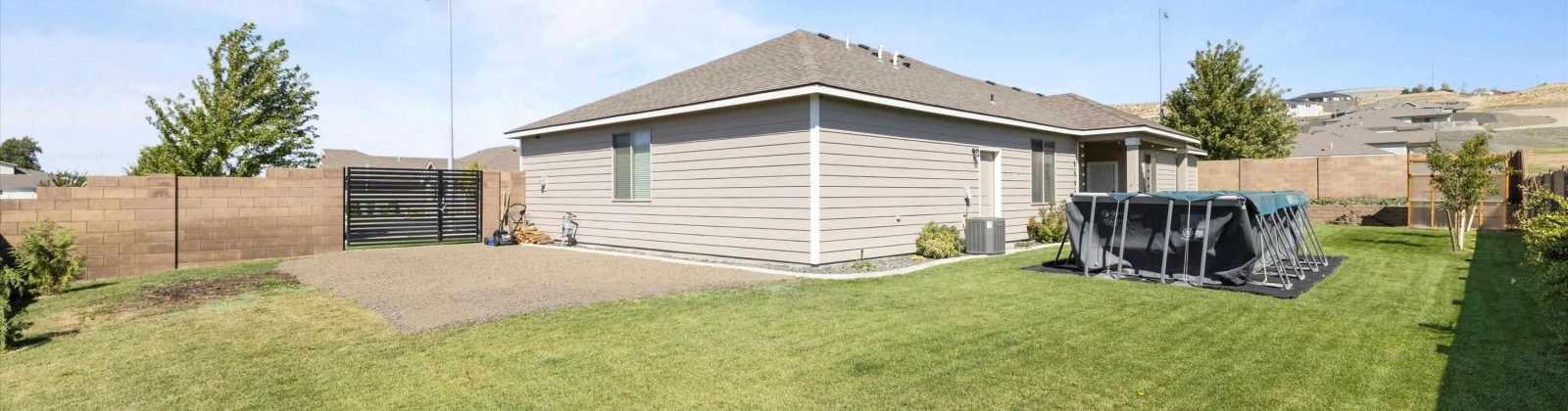 McKinley St., Kennewick, Washington 99338, 4 Bedrooms Bedrooms, ,2 BathroomsBathrooms,Site Built-owned Lot,For Sale,McKinley St.,278589