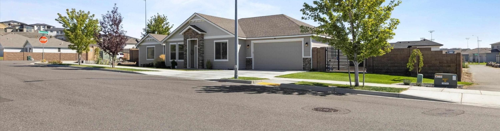 McKinley St., Kennewick, Washington 99338, 4 Bedrooms Bedrooms, ,2 BathroomsBathrooms,Site Built-owned Lot,For Sale,McKinley St.,278589