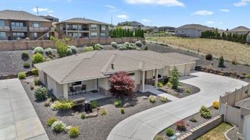 Neel St, Kennewick, Washington 99337, 3 Bedrooms Bedrooms, ,4 BathroomsBathrooms,Site Built-owned Lot,For Sale,Neel St,277058