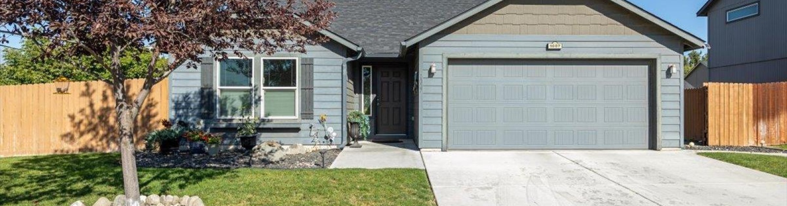 Keller Pl, Kennewick, Washington 99337, 3 Bedrooms Bedrooms, ,2 BathroomsBathrooms,Site Built-owned Lot,For Sale,Keller Pl,278648