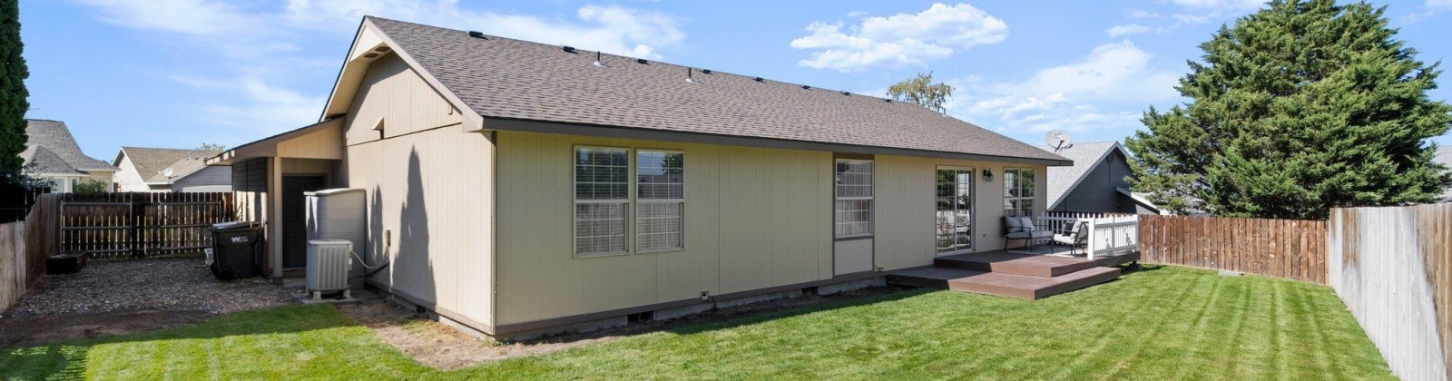 Pittsburg St, Kennewick, Washington 99336, 3 Bedrooms Bedrooms, ,2 BathroomsBathrooms,Site Built-owned Lot,For Sale,Pittsburg St,278673