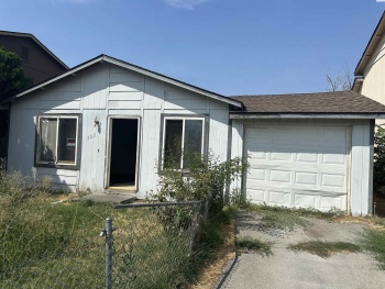 8th Place, Kennewick, Washington 99336, 3 Bedrooms Bedrooms, ,1 BathroomBathrooms,Site Built-owned Lot,For Sale,8th Place,278698