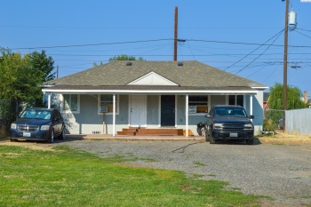 7th Street, Yakima, Washington 98901, 4 Bedrooms Bedrooms, ,2 BathroomsBathrooms,Duplex,For Sale,7th Street,278710