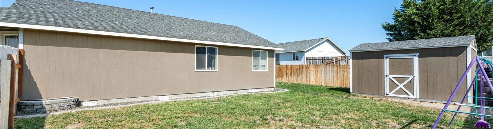 Messara Lane, Pasco, Washington 99301, 3 Bedrooms Bedrooms, ,2 BathroomsBathrooms,Site Built-owned Lot,For Sale,Messara Lane,278705