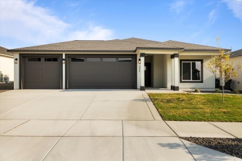 Barbera, Richland, Washington 99352, 3 Bedrooms Bedrooms, ,2 BathroomsBathrooms,Site Built-owned Lot,For Sale,Barbera,278791