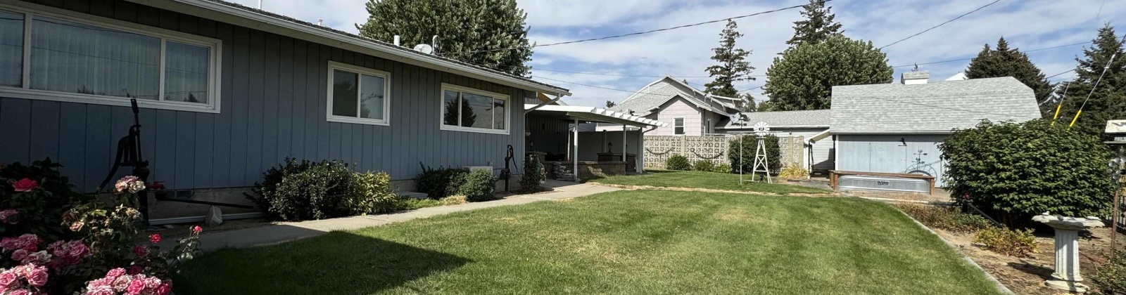 11th Ave, Ritzville, Washington 99169, 3 Bedrooms Bedrooms, ,2 BathroomsBathrooms,Site Built-owned Lot,For Sale,11th Ave,278822