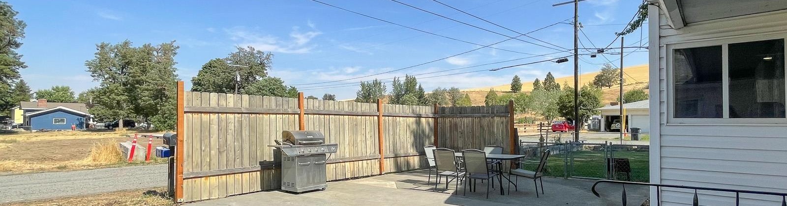 5th Street, Dayton, Washington 99328, 3 Bedrooms Bedrooms, ,2 BathroomsBathrooms,Site Built-owned Lot,For Sale,5th Street,278847