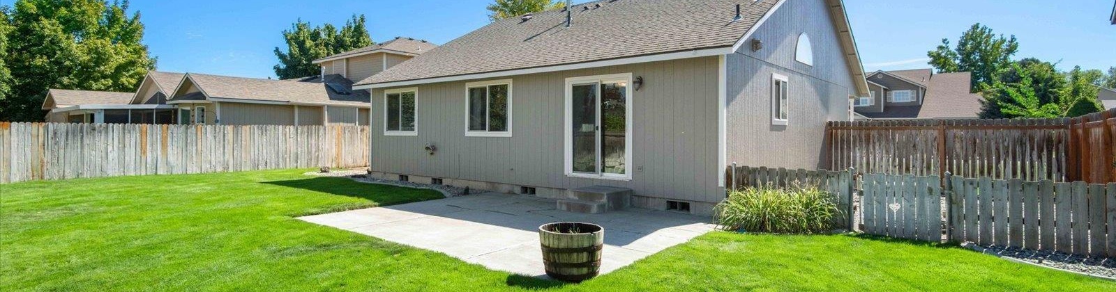 6th Pl, Kennewick, Washington 99336, 3 Bedrooms Bedrooms, ,2 BathroomsBathrooms,Site Built-owned Lot,For Sale,6th Pl,278875