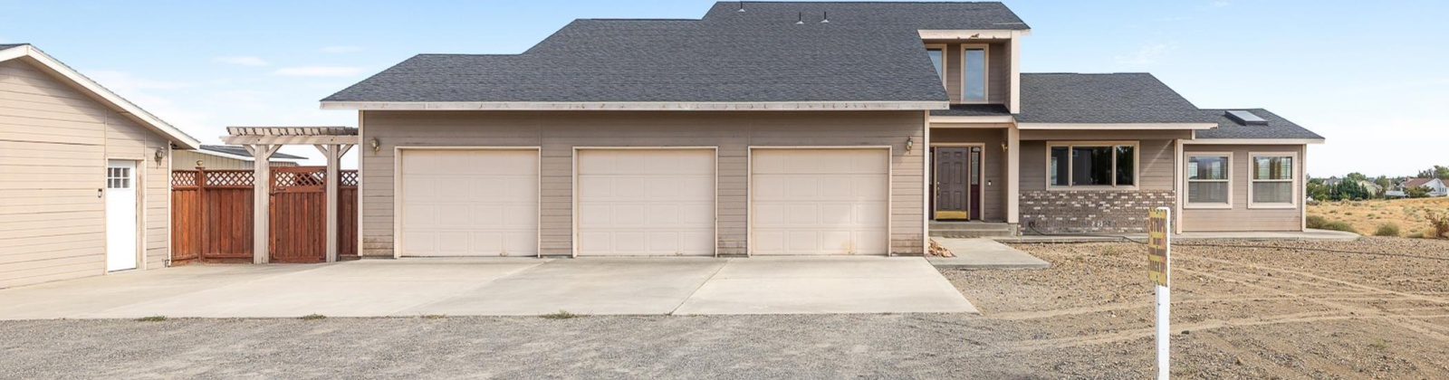 Ironton, West Richland, Washington 99353, 3 Bedrooms Bedrooms, ,4 BathroomsBathrooms,Site Built-owned Lot,For Sale,Ironton,278857