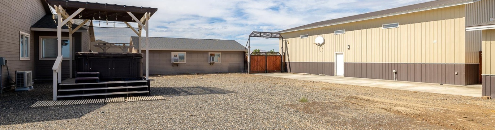 Ironton, West Richland, Washington 99353, 3 Bedrooms Bedrooms, ,4 BathroomsBathrooms,Site Built-owned Lot,For Sale,Ironton,278857