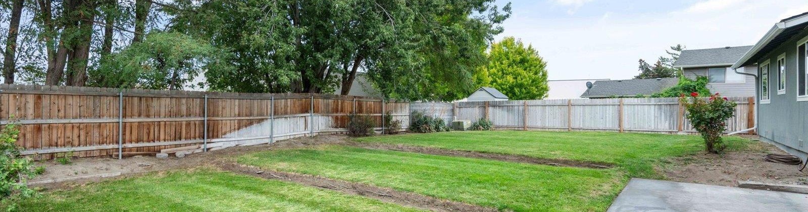 Imnaha Ave, Kennewick, Washington 99336, 3 Bedrooms Bedrooms, ,3 BathroomsBathrooms,Site Built-owned Lot,For Sale,Imnaha Ave,278865