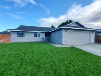 Bonilla Drive, Pasco, Washington 99301, 3 Bedrooms Bedrooms, ,2 BathroomsBathrooms,Site Built-owned Lot,For Rent,Bonilla Drive,278881