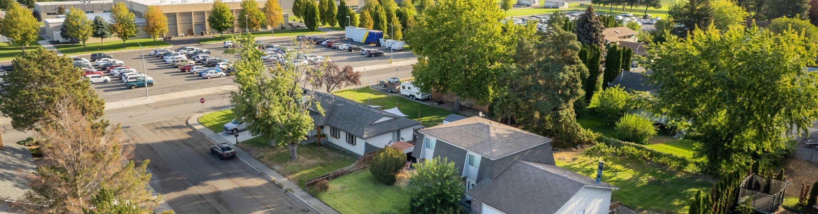 Granada Ct, Richland, Washington 99352, 5 Bedrooms Bedrooms, ,3 BathroomsBathrooms,Site Built-owned Lot,For Sale,Granada Ct,278895