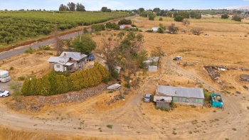 Charvet Rd, Grandview, Washington 98930-9217, 2 Bedrooms Bedrooms, ,1 BathroomBathrooms,Site Built-owned Lot,For Sale,Charvet Rd,278912