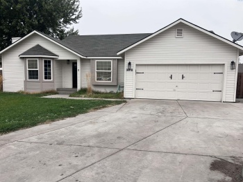 Hood Ct, Kennewick, Washington 99336, 3 Bedrooms Bedrooms, ,2 BathroomsBathrooms,Site Built-owned Lot,For Sale,Hood Ct,278933