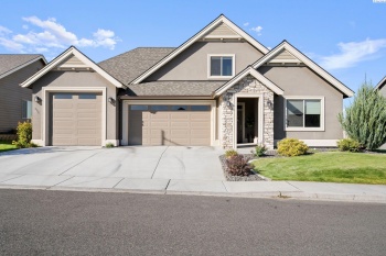 Grayhawk Loop, Richland, Washington 99354, 4 Bedrooms Bedrooms, ,3 BathroomsBathrooms,Site Built-owned Lot,For Sale,Grayhawk Loop,279030