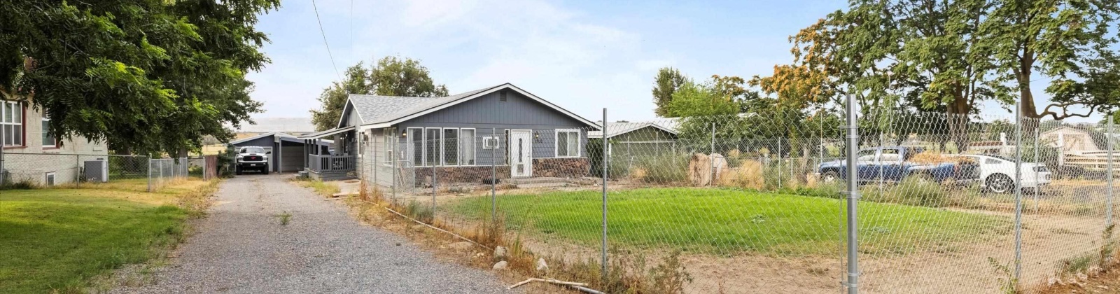 3rd Ave, Kennewick, Washington 99337, 3 Bedrooms Bedrooms, ,2 BathroomsBathrooms,Site Built-owned Lot,For Sale,3rd Ave,279064