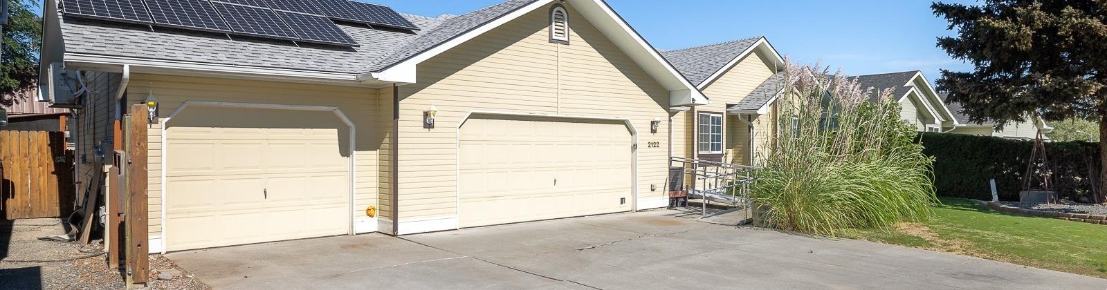 8th Pl, Kennewick, Washington 99336, 3 Bedrooms Bedrooms, ,2 BathroomsBathrooms,Site Built-owned Lot,For Sale,8th Pl,279067