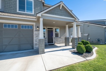 Barbera St, Richland, Washington 99352, 4 Bedrooms Bedrooms, ,3 BathroomsBathrooms,Site Built-owned Lot,For Sale,Barbera St,279083