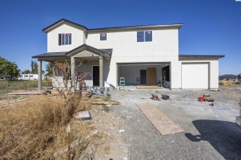 Grant St, Kennewick, Washington 99336, 4 Bedrooms Bedrooms, ,3 BathroomsBathrooms,Site Built-owned Lot,For Sale,Grant St,279098