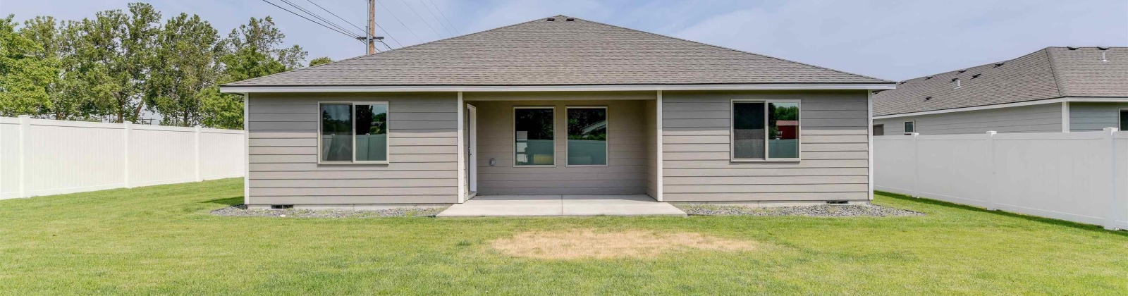 22nd Pl, Kennewick, Washington 99337, 3 Bedrooms Bedrooms, ,2 BathroomsBathrooms,Site Built-owned Lot,For Sale,22nd Pl,279136