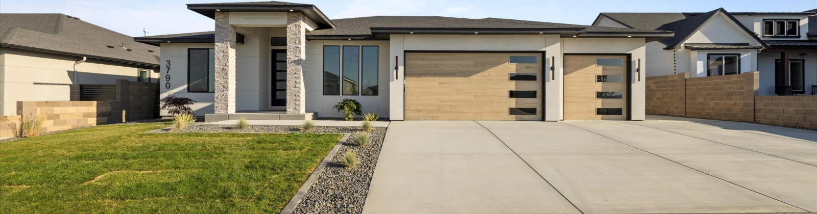 Highview, Richland, Washington 99352, 3 Bedrooms Bedrooms, ,2 BathroomsBathrooms,Site Built-owned Lot,For Sale,Highview,279177