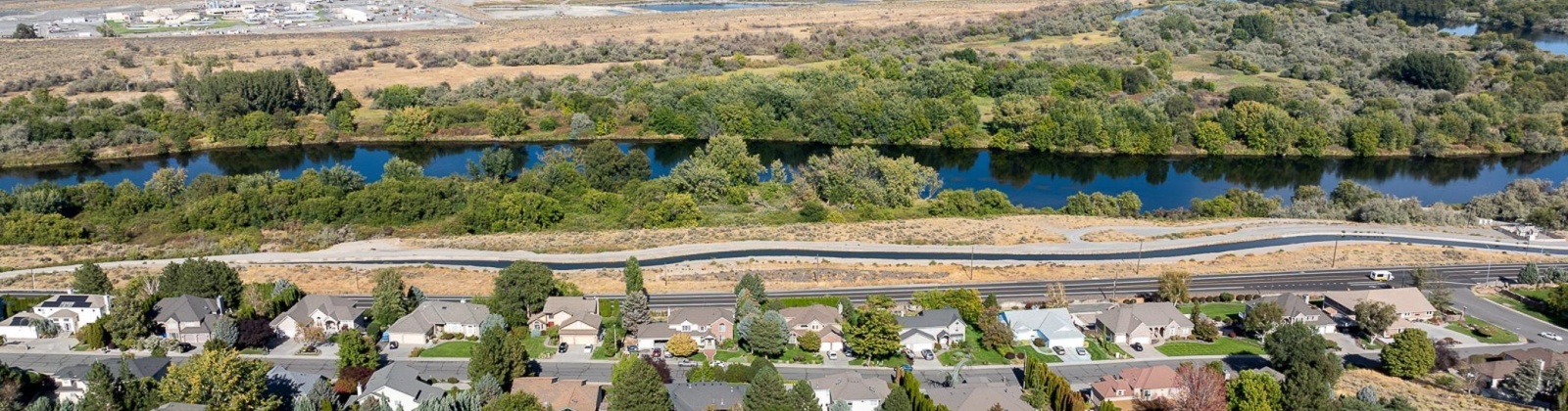 Adair Drive, Richland, Washington 99352, 5 Bedrooms Bedrooms, ,4 BathroomsBathrooms,Site Built-owned Lot,For Sale,Adair Drive,279250